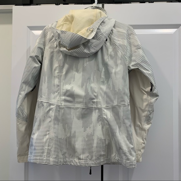 WOMEN'S THE NORTH FACE CONDOR TRICLIMATE JACKET - Picture 3 of 6